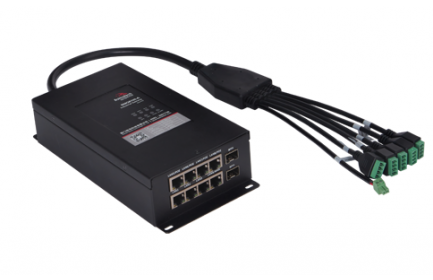 用创新为智慧杆行业应用赋能。EbpayBMG8100智能网关，业内首创引出式防水线设计、有线与无线通信+边缘控制+供电管理于一体的强大配置，是智慧路灯杆系统的核心。