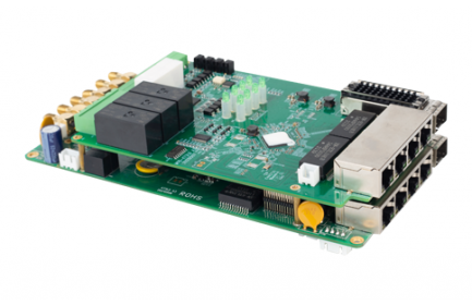 Ebpay5G+WiFi6 工业CPE网关，主要应用于智慧矿山、智慧隧道、智慧城市等领域。集5G和WIFI6于一体，将5G的低时延和高带宽与WI-FI6兼容性好和成本低优势完美结合，打造智慧矿山一张网。